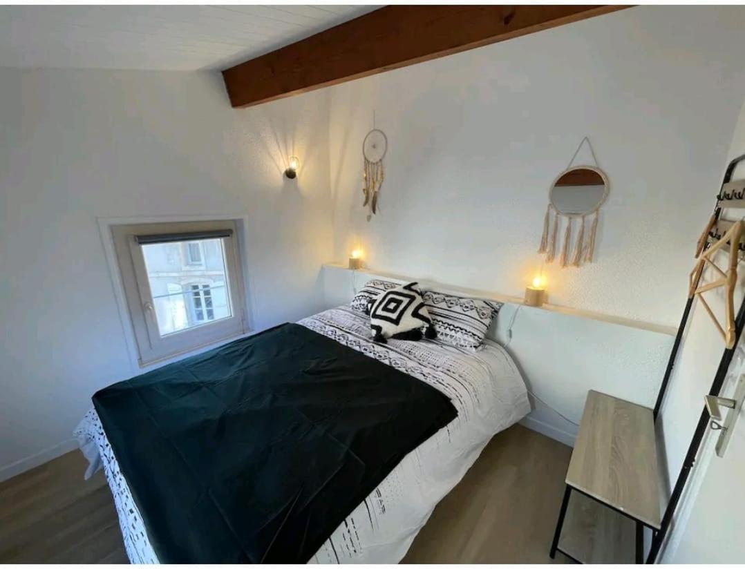 Le Loft Berbere - Ideal Couples, Familles, Business - Centre Historique, Wifi , Netflix Niort Exterior photo