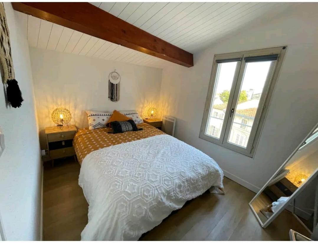 Le Loft Berbere - Ideal Couples, Familles, Business - Centre Historique, Wifi , Netflix Niort Exterior photo